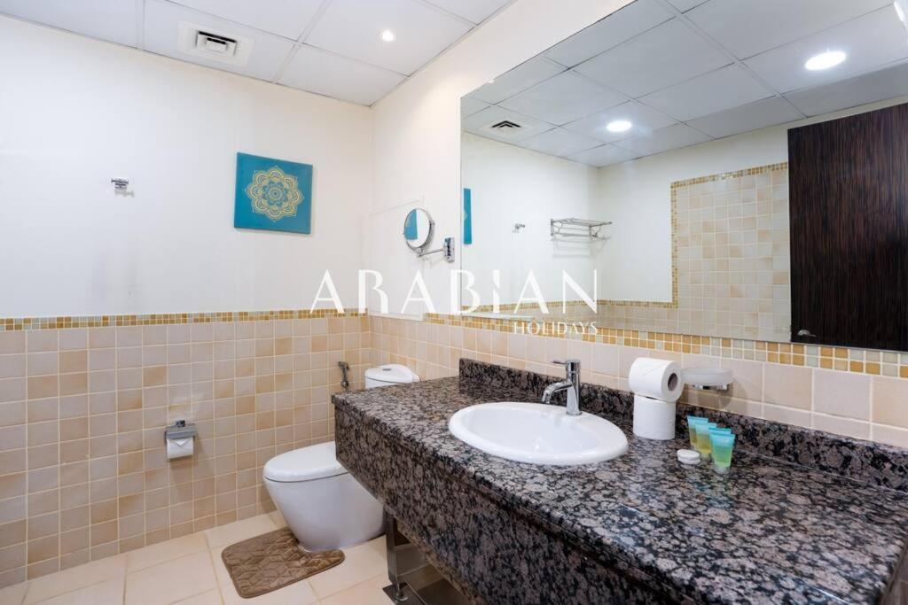 Appartement Beautiful 2br In Prime Jbr Location At Shams 1 Dubaï