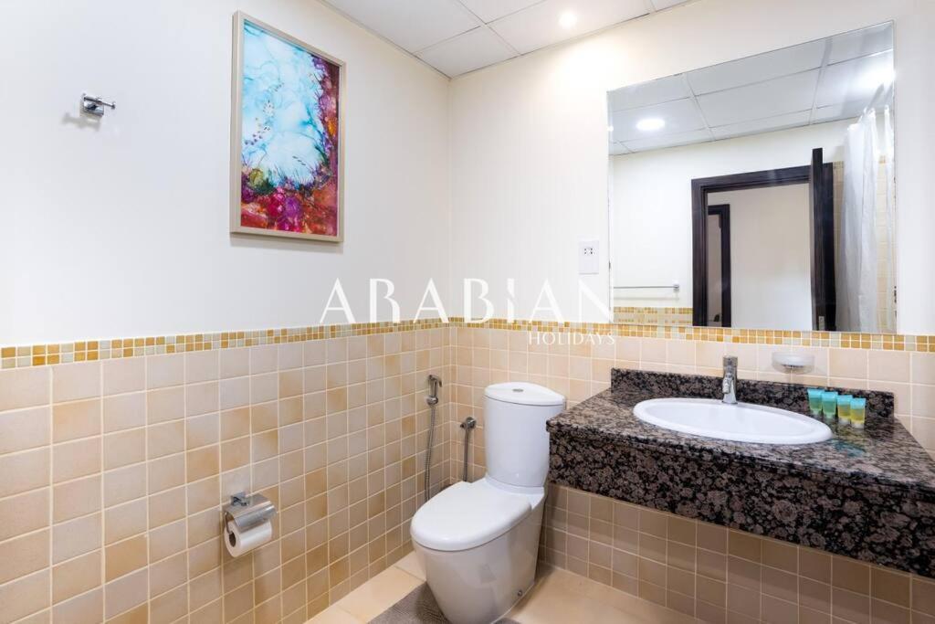 Beautiful 2br In Prime Jbr Location At Shams 1 Appartement Dubaï