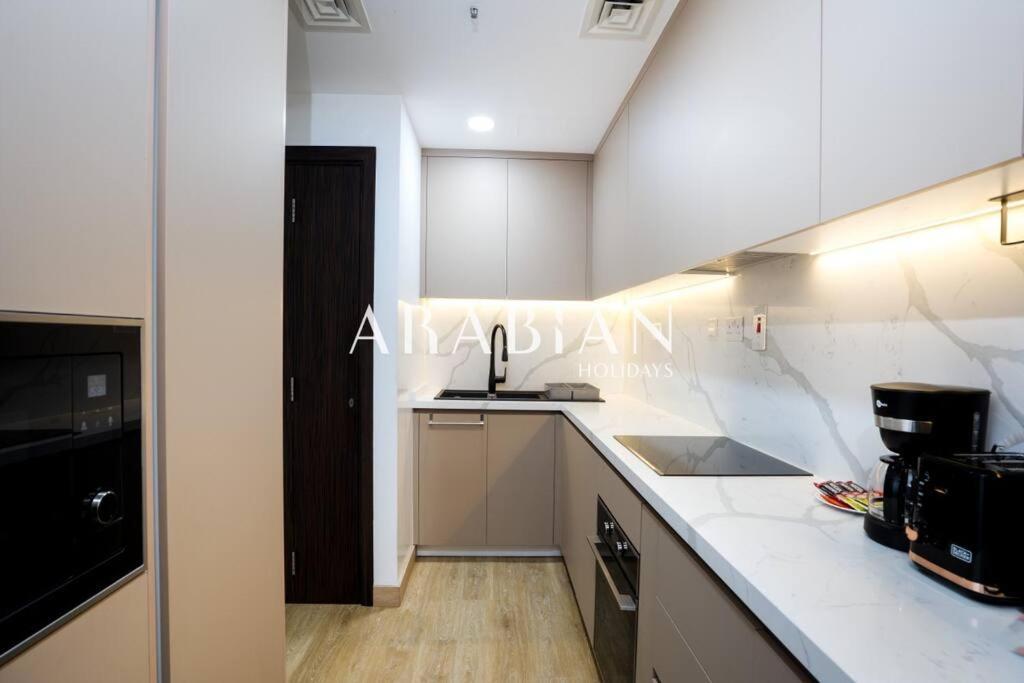Appartement Beautiful 2br In Prime Jbr Location At Shams 1 *