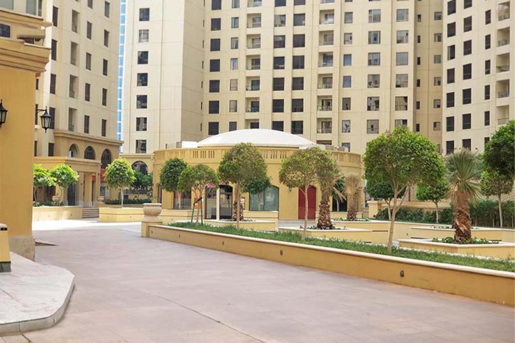 Appartement Beautiful 2br In Prime Jbr Location At Shams 1 Dubaï
